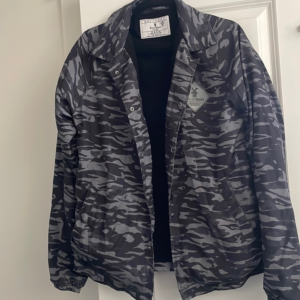 Dutch Bros Jacket Men's Size Small S Gray Button Up Camouflage Camo Lined EUC